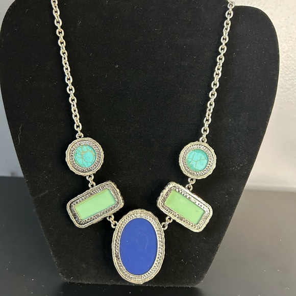 Fashion Necklace - Picture 4 of 4